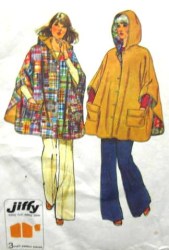 6630 1974 JIFFY REVERSIBLE HOODED PONCHO 74 PATTERN ONE SZ